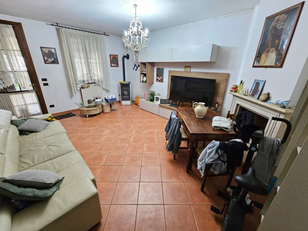 casa indipendente in vendita a San Possidonio
