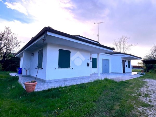 casa indipendente in vendita a San Possidonio