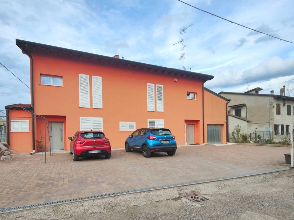 casa indipendente in vendita a San Possidonio