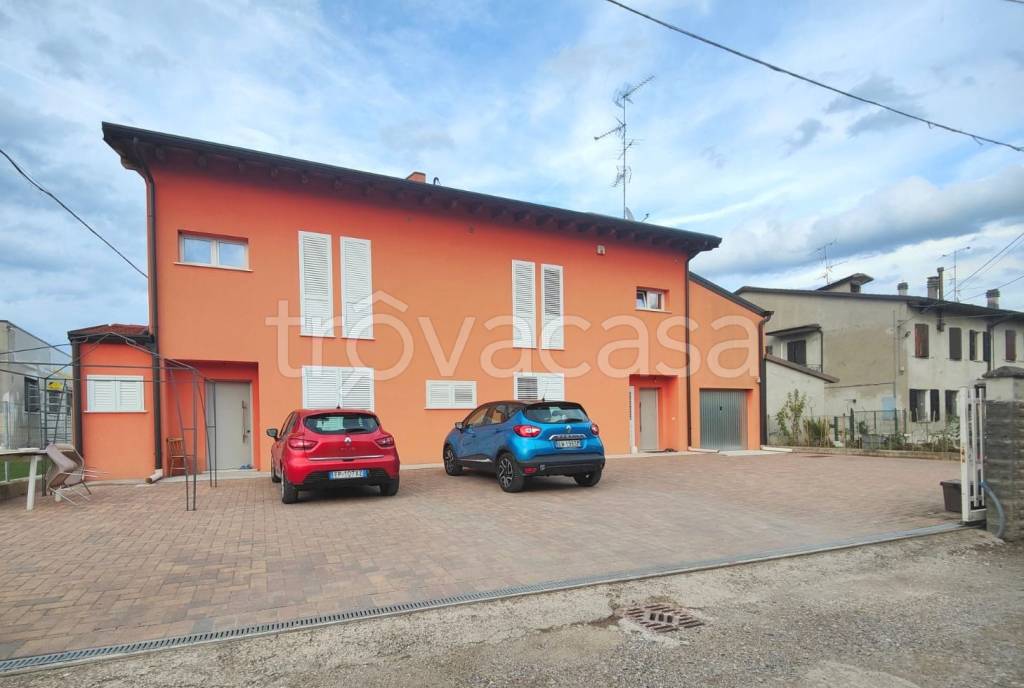 casa indipendente in vendita a San Possidonio