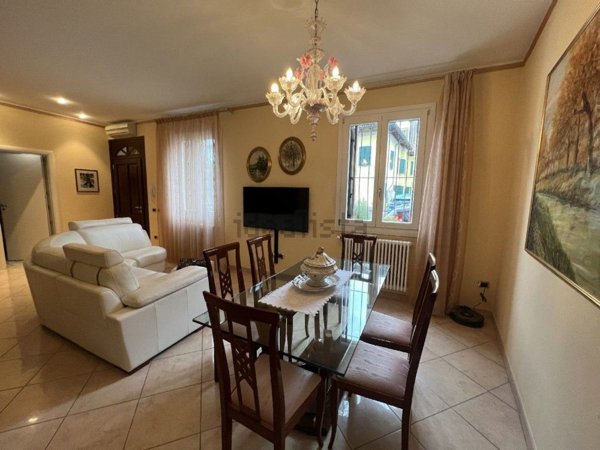 casa indipendente in vendita a San Possidonio