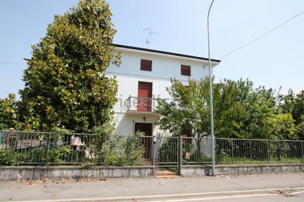casa indipendente in vendita a San Possidonio