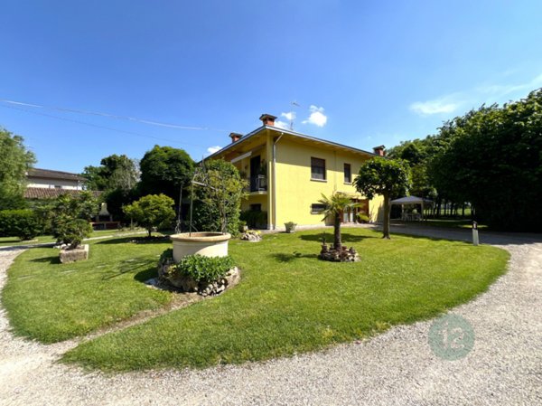 casa indipendente in vendita a San Possidonio