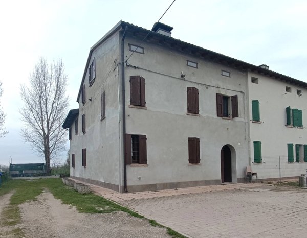 casa indipendente in vendita a San Possidonio