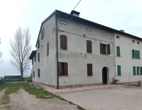 casa indipendente in vendita a San Possidonio