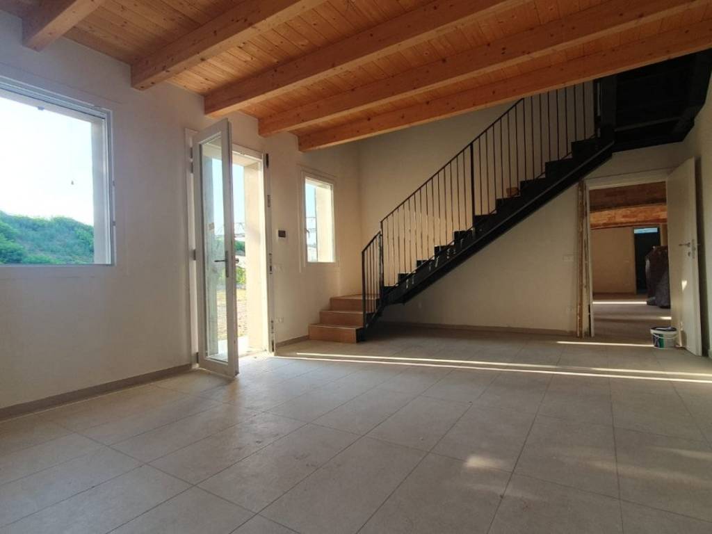 casa indipendente in vendita a San Possidonio