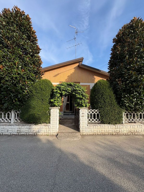 casa indipendente in vendita a San Possidonio