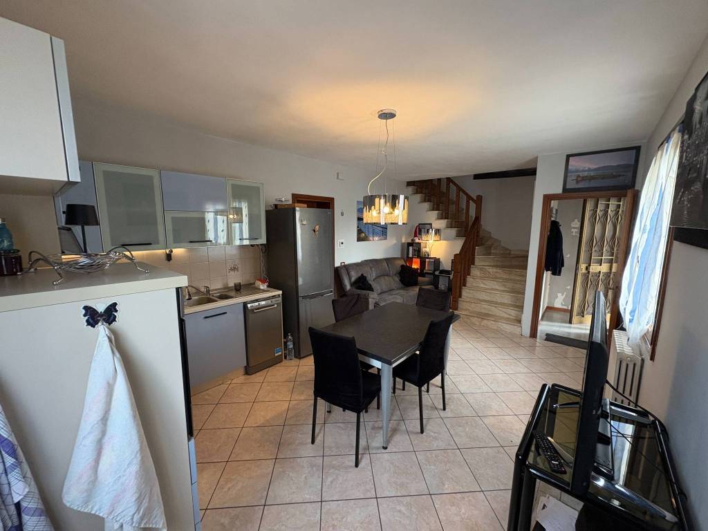 casa indipendente in vendita a San Possidonio