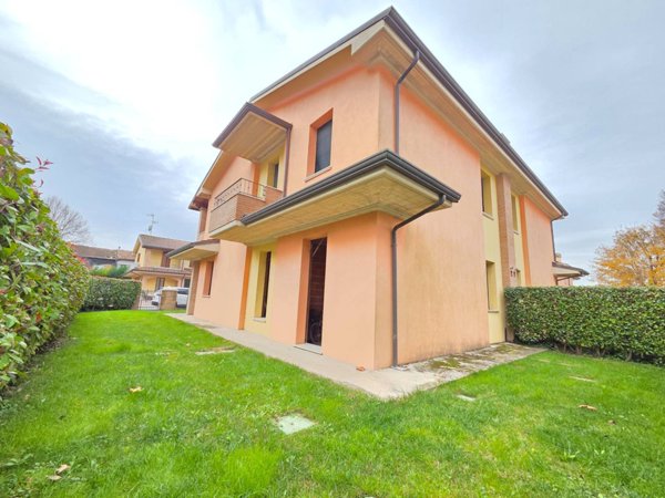 casa indipendente in vendita a San Possidonio