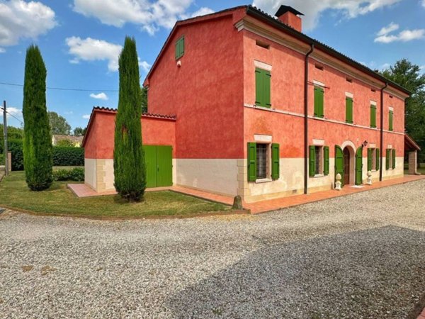 casa indipendente in vendita a San Possidonio
