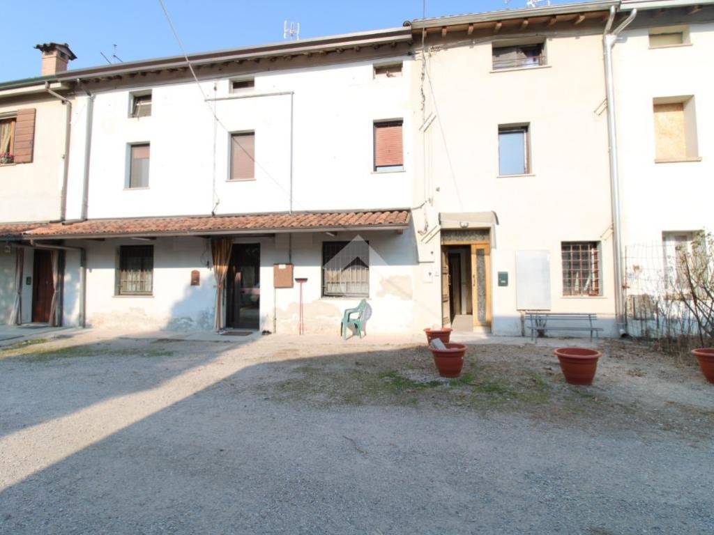 casa indipendente in vendita a San Possidonio