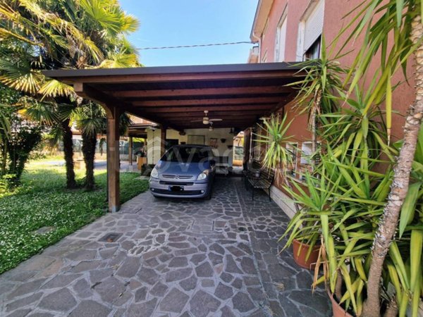 casa indipendente in vendita a San Possidonio