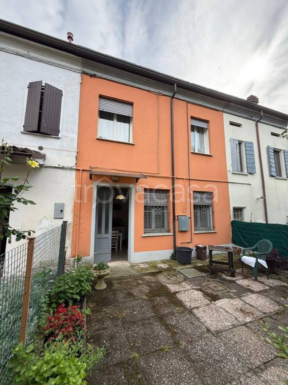 casa indipendente in vendita a San Possidonio