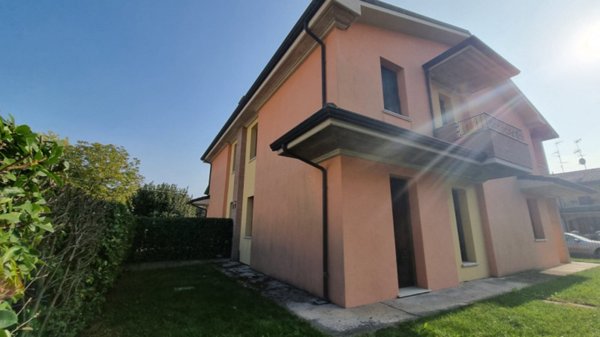 casa indipendente in vendita a San Possidonio