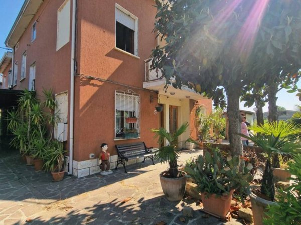 casa indipendente in vendita a San Possidonio