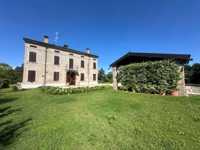 casa indipendente in vendita a San Possidonio