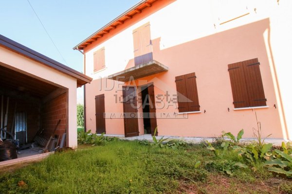 casa indipendente in vendita a San Possidonio