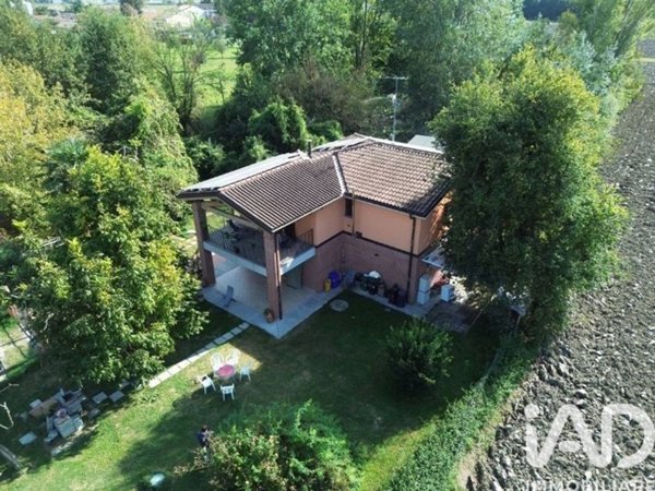 casa indipendente in vendita a San Possidonio