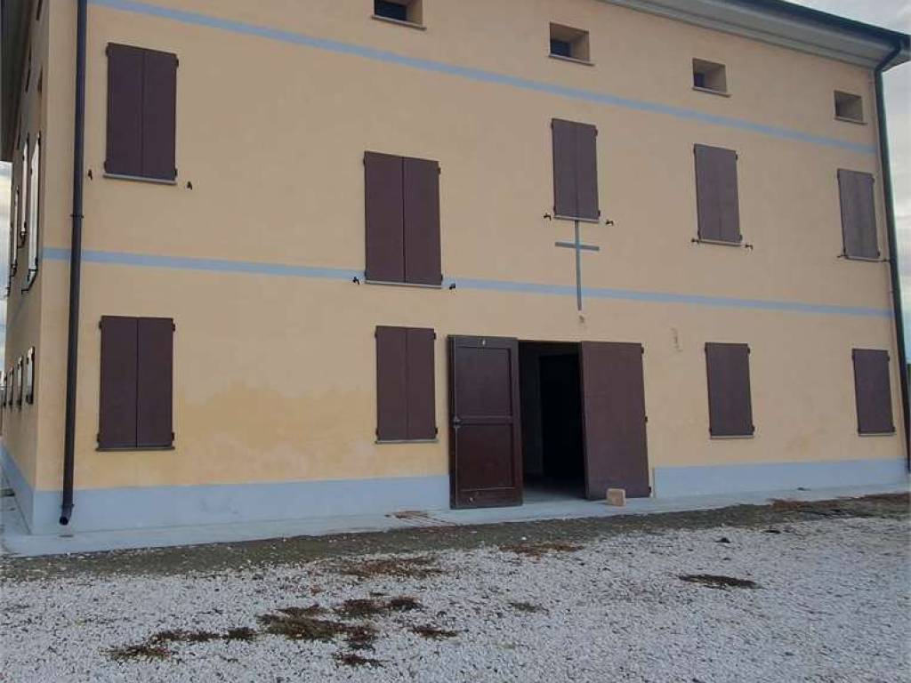 casa indipendente in vendita a San Prospero