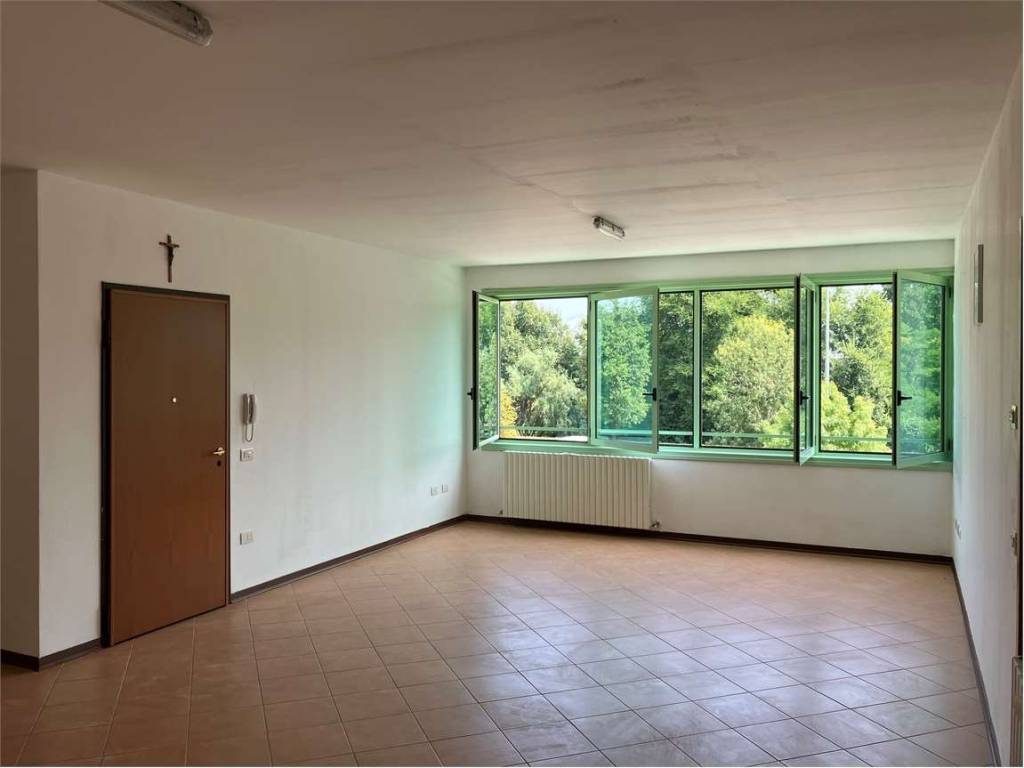 ufficio in vendita a San Prospero