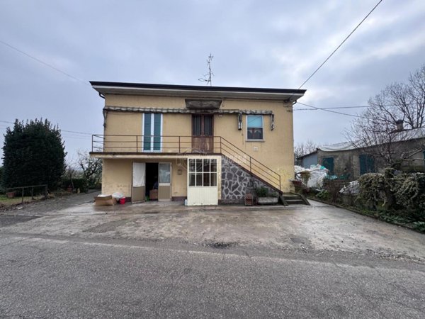 casa indipendente in vendita a San Prospero