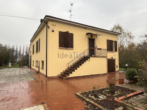 casa indipendente in vendita a San Prospero