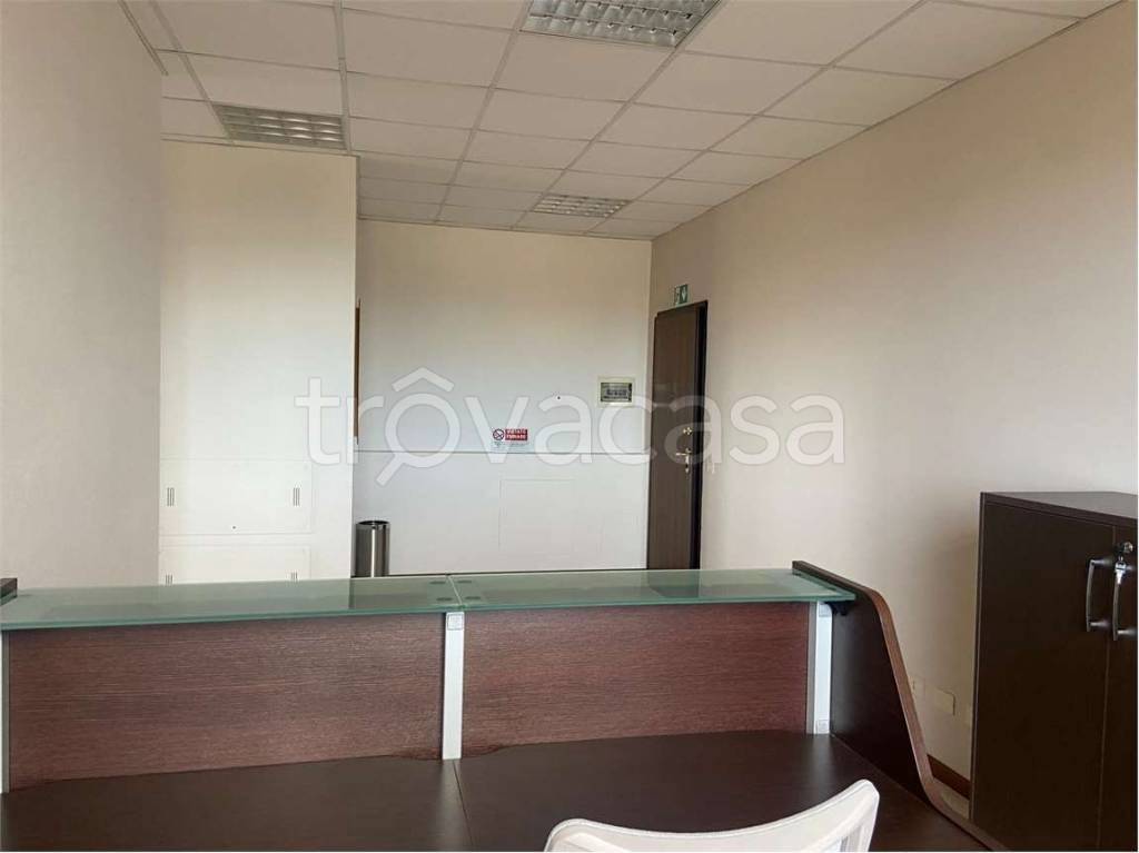 ufficio in vendita a San Prospero