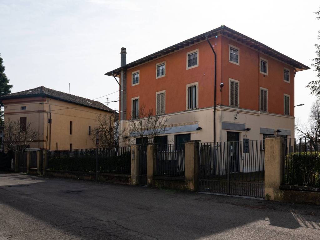 negozio in vendita a San Prospero