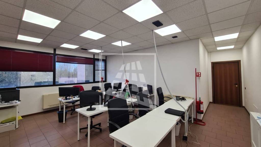 ufficio in vendita a San Prospero