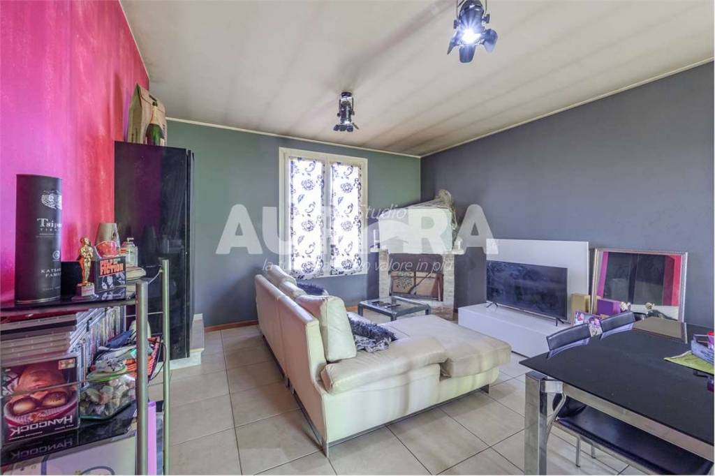 casa indipendente in vendita a San Prospero