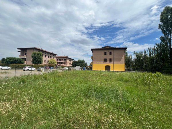 terreno edificabile in vendita a San Prospero