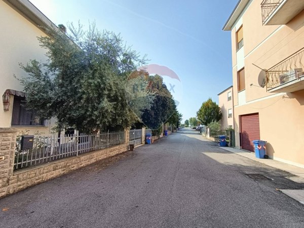 casa indipendente in vendita a San Prospero