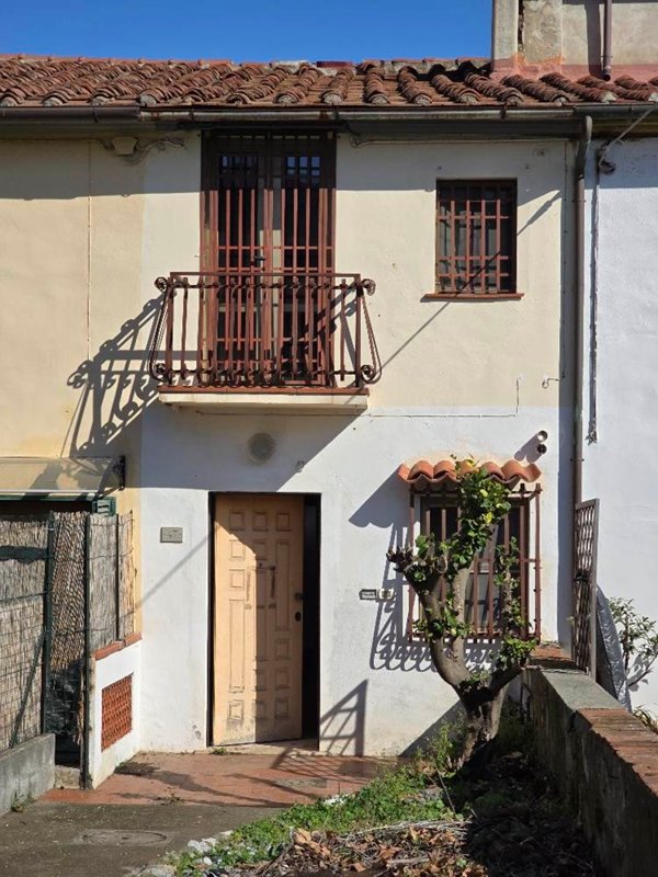 casa indipendente in vendita a San Prospero