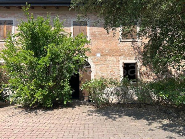 casa indipendente in vendita a San Prospero