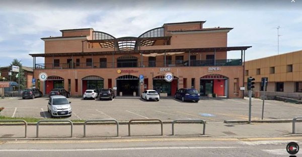 locale commerciale in vendita a San Prospero