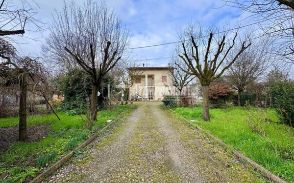 casa indipendente in vendita a San Prospero