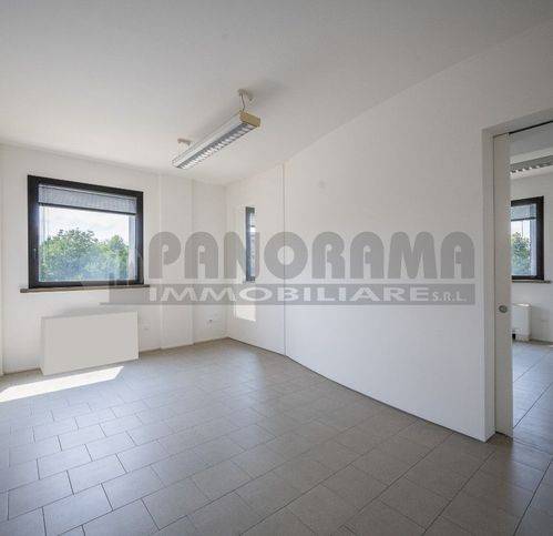 negozio in vendita a San Prospero