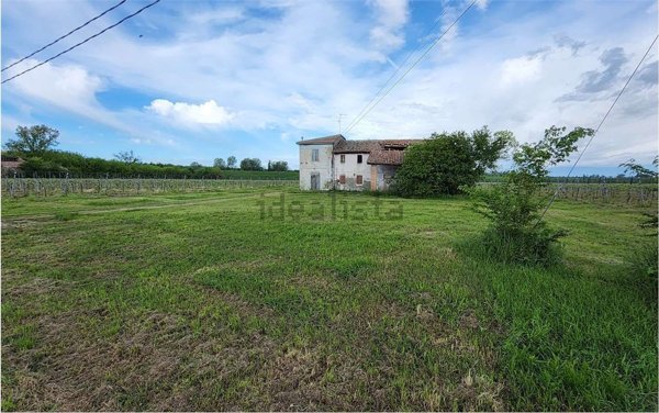 casa indipendente in vendita a San Prospero