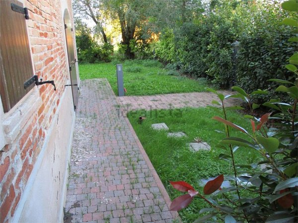 casa indipendente in vendita a San Prospero