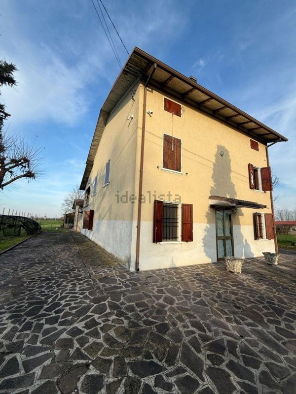 casa indipendente in vendita a San Prospero