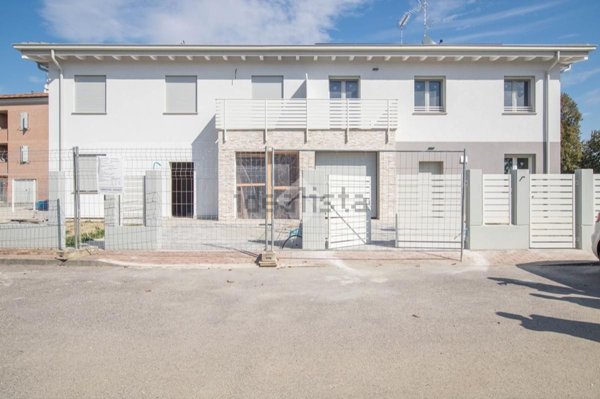 casa indipendente in vendita a San Prospero