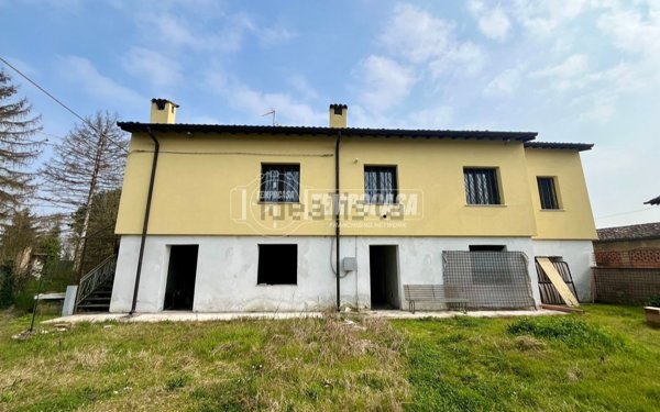 casa indipendente in vendita a San Prospero