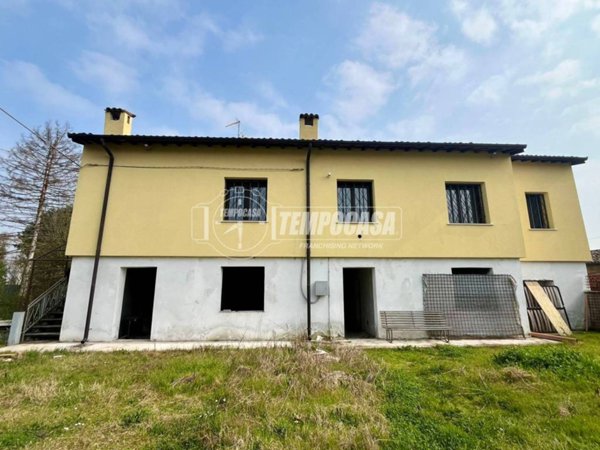 casa indipendente in vendita a San Prospero