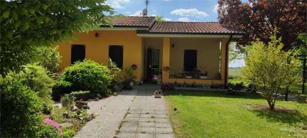 casa indipendente in vendita a San Prospero