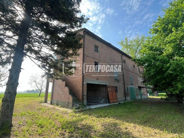 casa indipendente in vendita a San Prospero