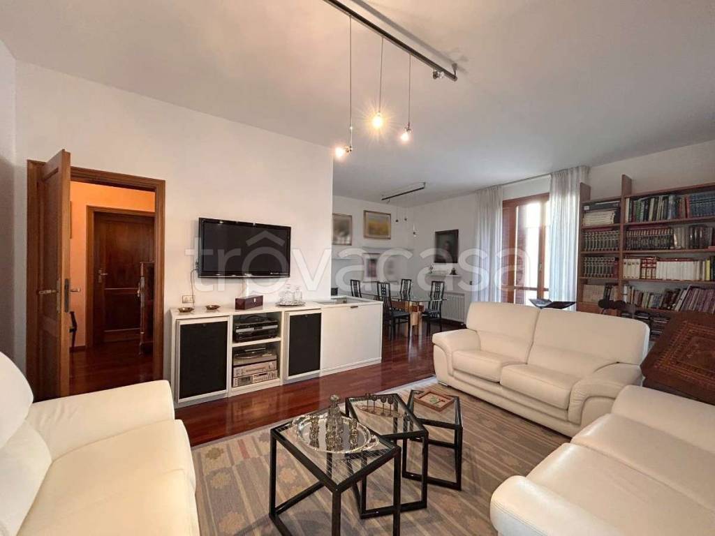 casa indipendente in vendita a San Prospero