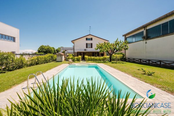 casa indipendente in vendita a San Prospero