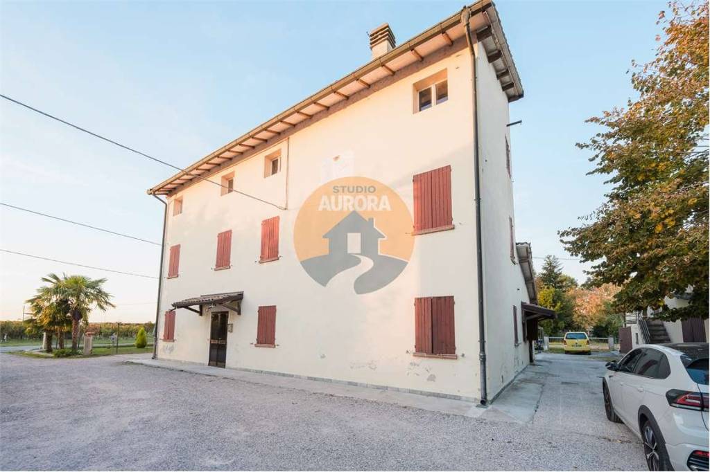 casa indipendente in vendita a San Prospero