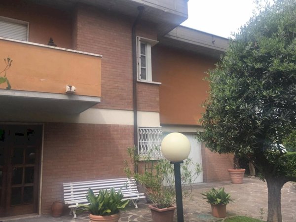 casa indipendente in vendita a Sassuolo