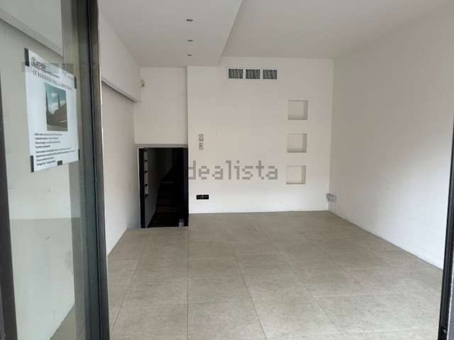 negozio in vendita a Sassuolo in zona Centro Storico / San Giorgio